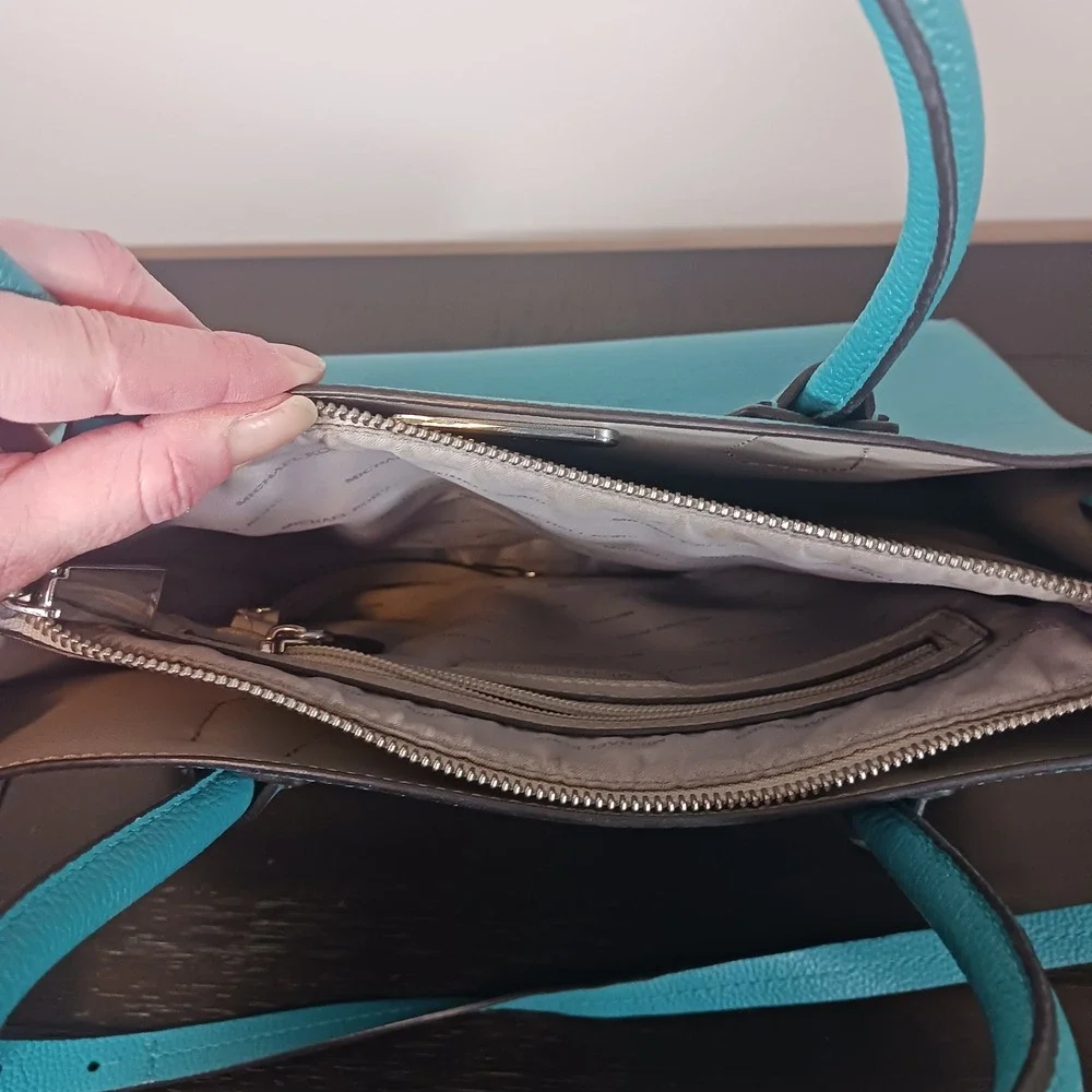 Michael Kors Mercer Large Pebbled Leather Convertible Tote Crossbody Aqua Blue
